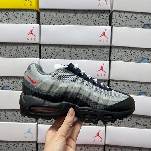 Air Max 95 - Smoke Grey Track Red