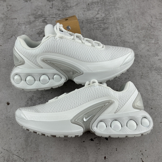 Nike Air Max DN - Metallic Silver