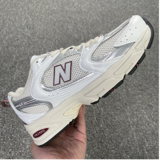 New Balance 530 - Sea Salt Mercury Red