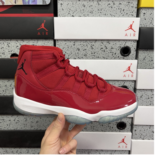 Air Jordan 11 Retro - Win Like '96
