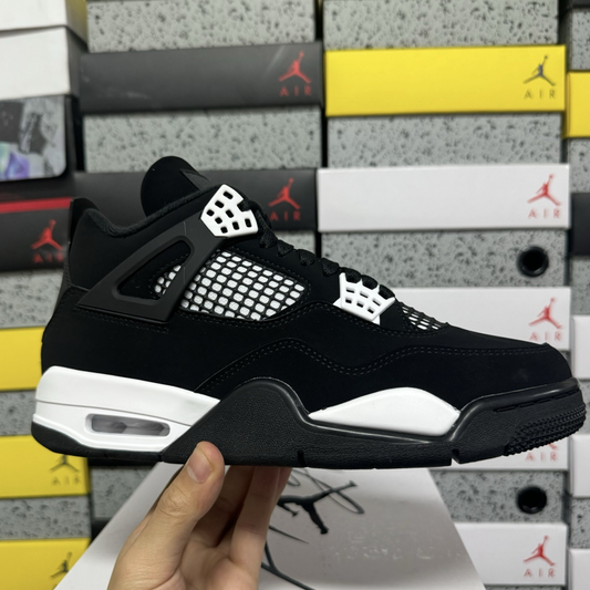Air Jordan 4 Retro - White Thunder