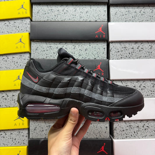 Air Max 95 - Black University Red