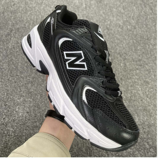 New Balance 530 - Black White