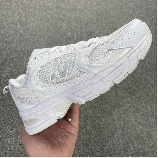 New Balance 530 - Triple White
