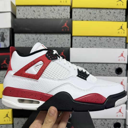 Air Jordan 4 Retro - Red Cement