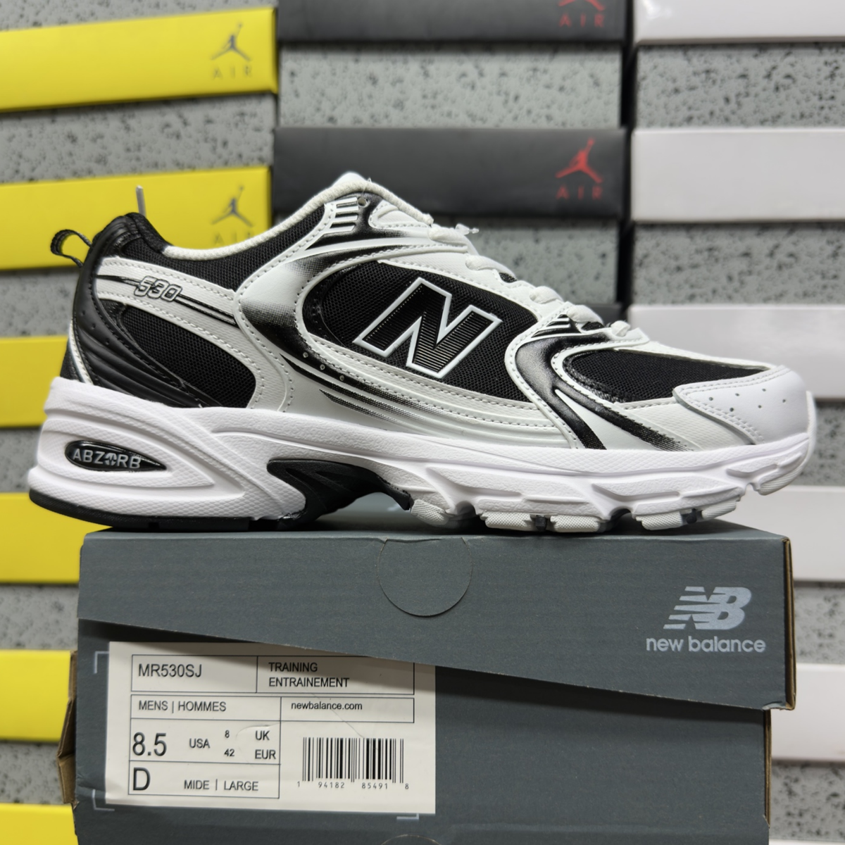 New Balance 530 - White Black