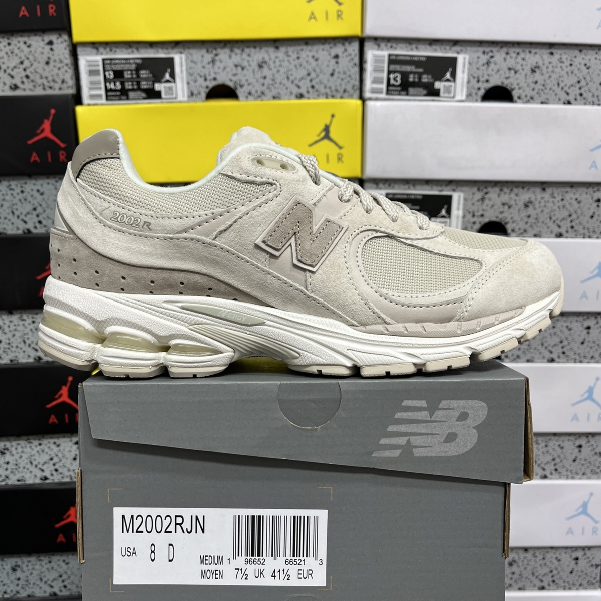 New Balance 2002R - Light Dark Tan