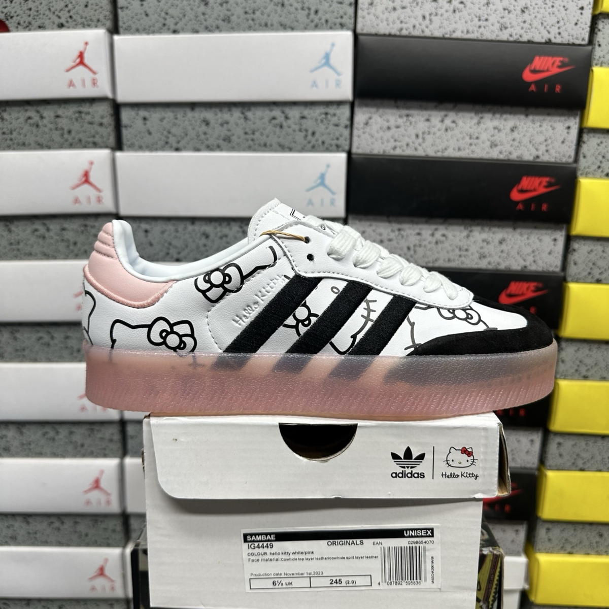 Hello Kitty x Adidas Samba - Cloud White Clear Pink