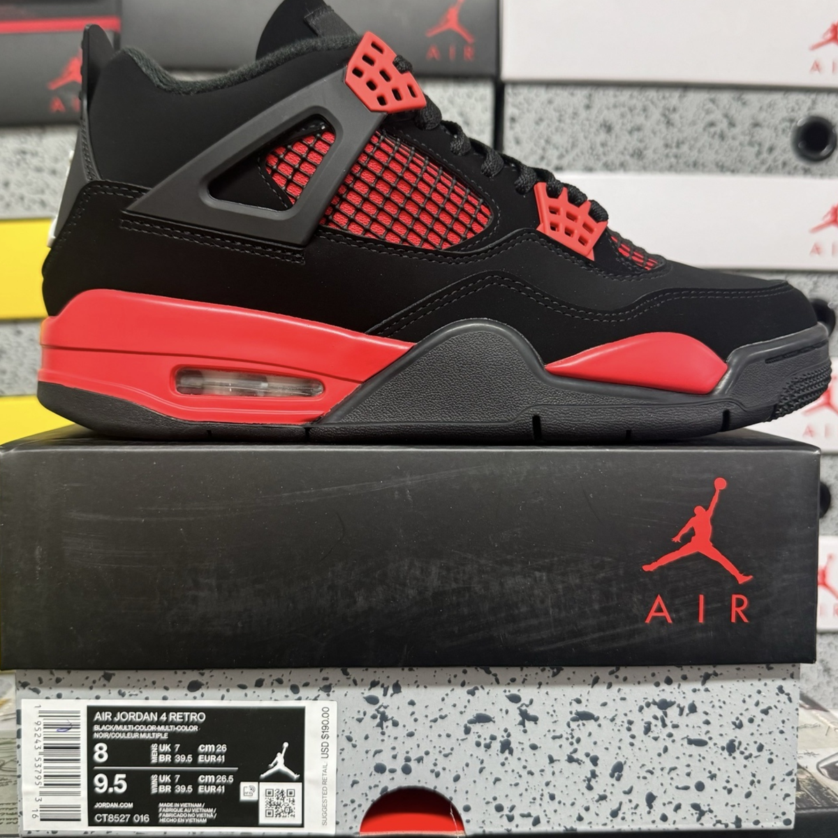 Air Jordan 4 Retro - Red Thunder