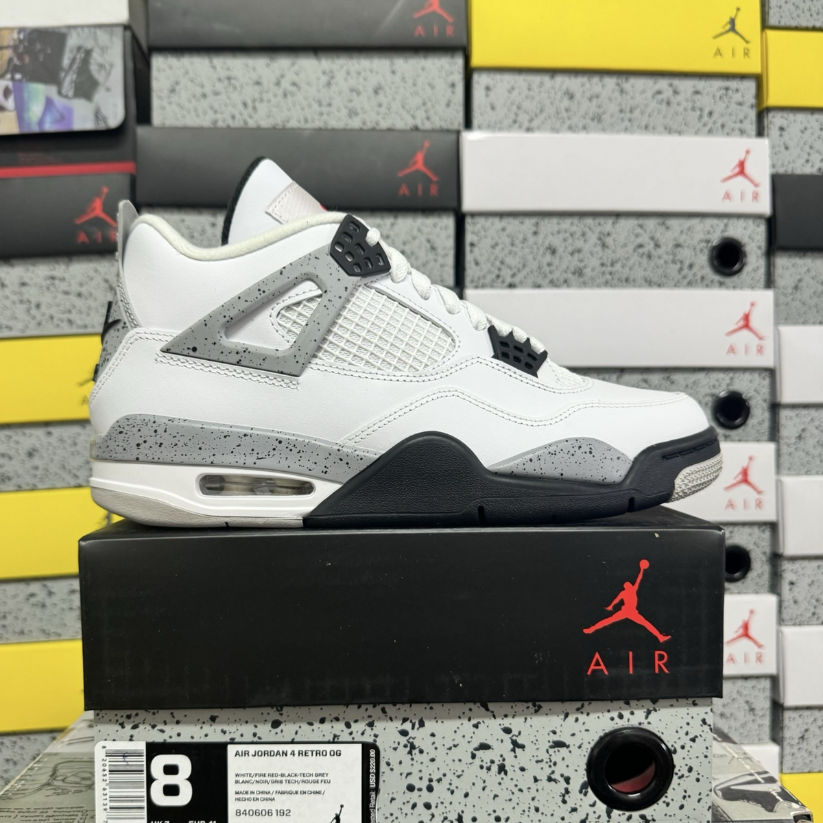 Air Jordan 4 Retro - White Cement