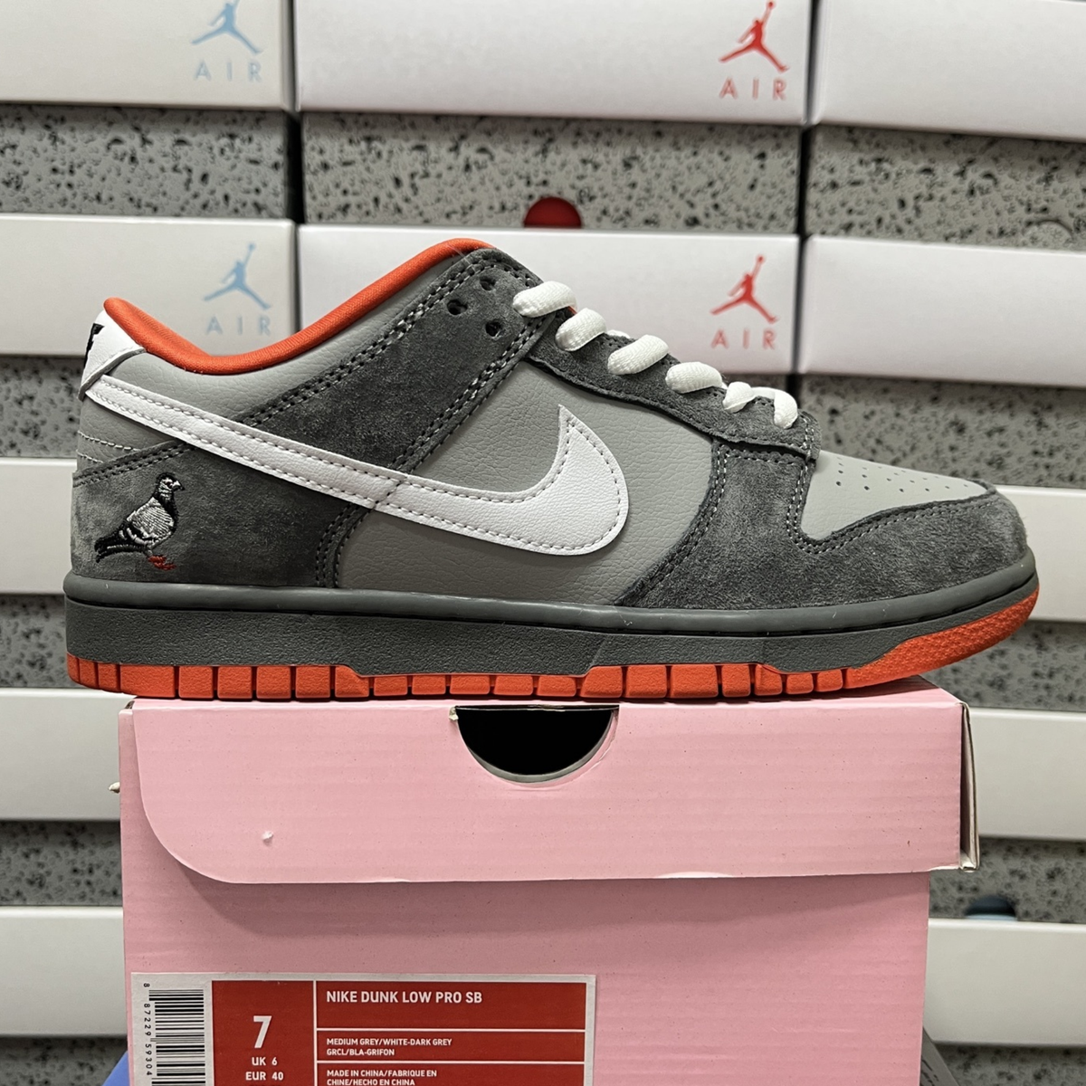 Nike Dunk Low Pro - Staple NYC Pigeon