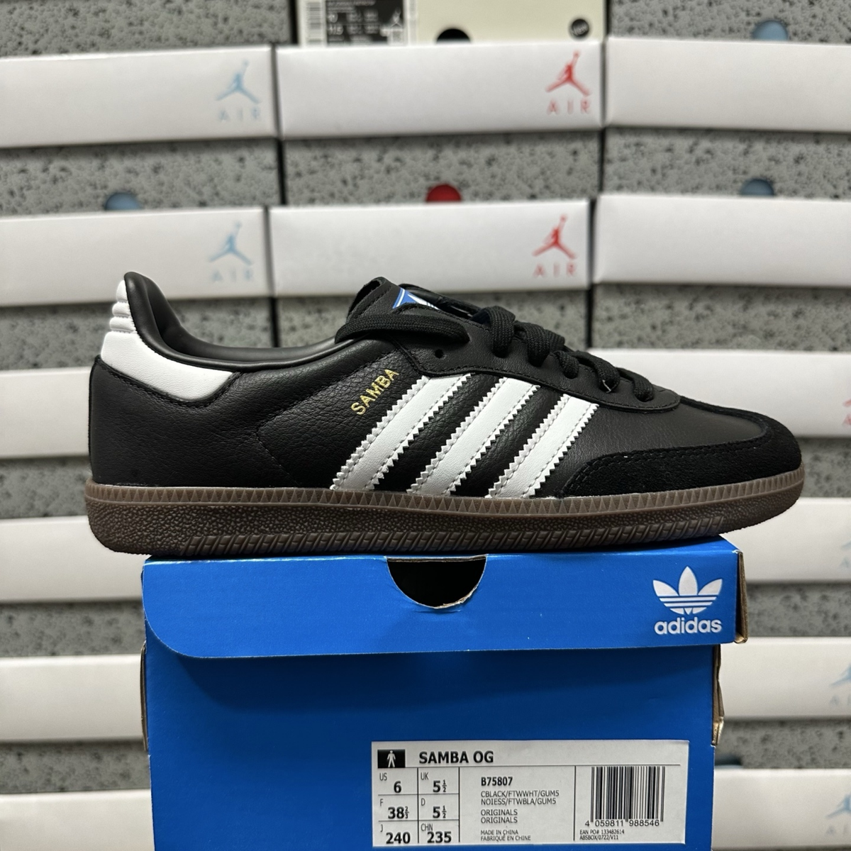 Adidas Samba OG - Core Black Cloud White