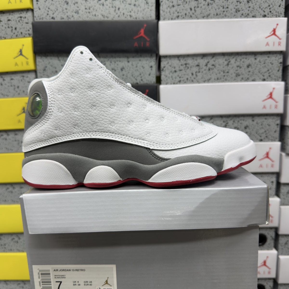 Air Jordan 13 Retro - Wolf Grey