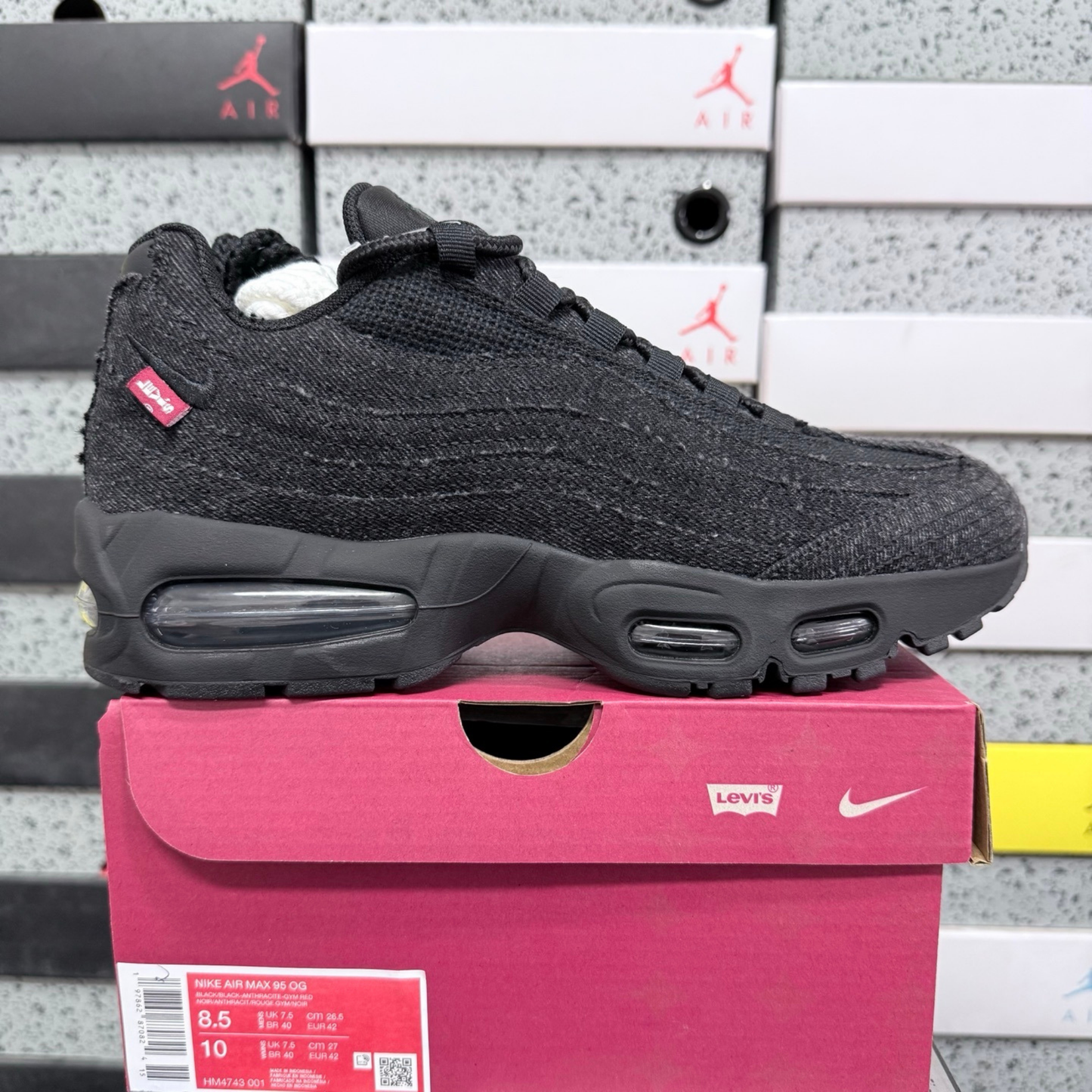 Air Max 95 x Levi's - Black