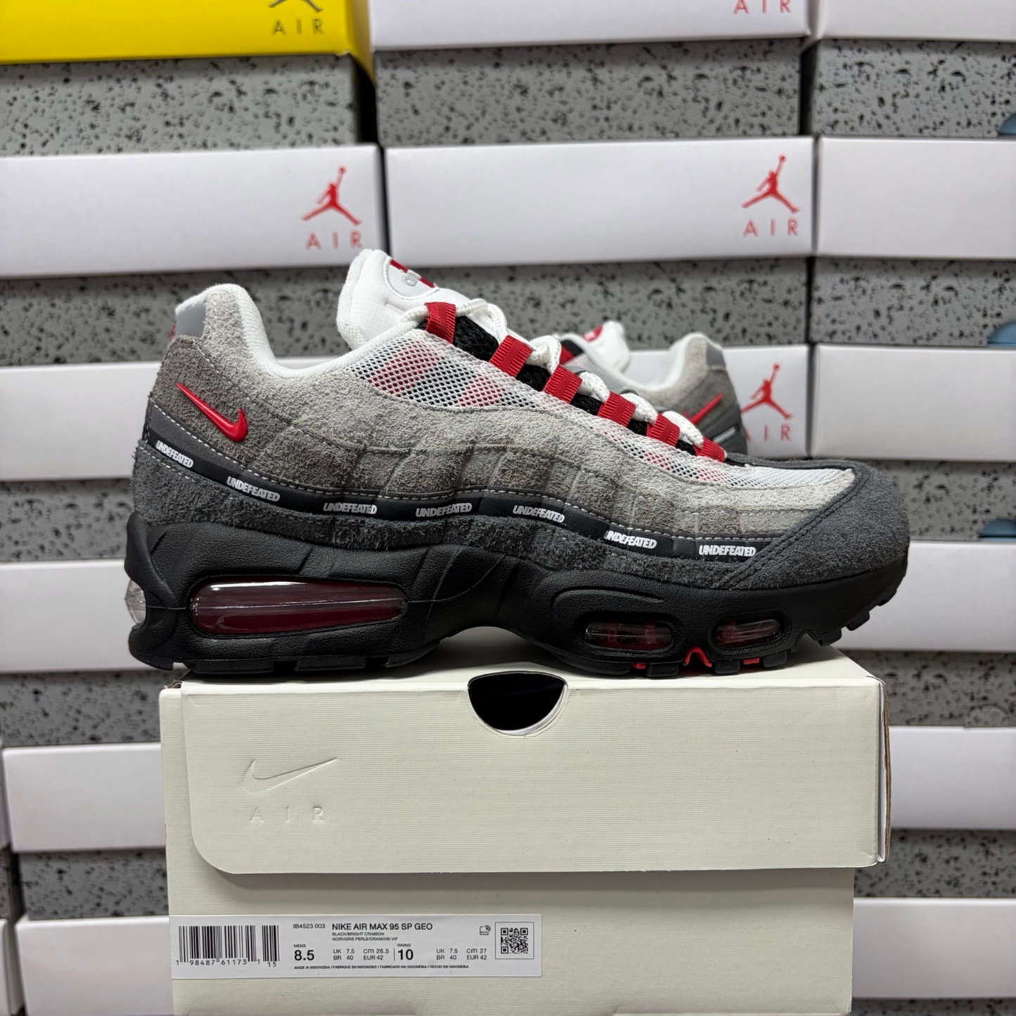 Air Max 95 x Undefeated - Geo Tokyo Bright Crimson
