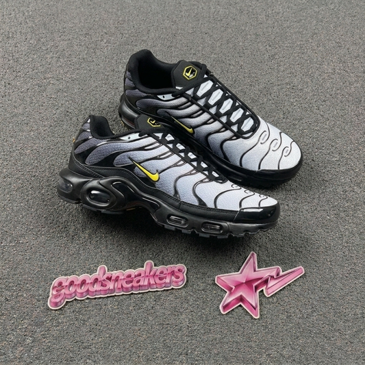 Nike Air Max Plus - White Varsity Maize