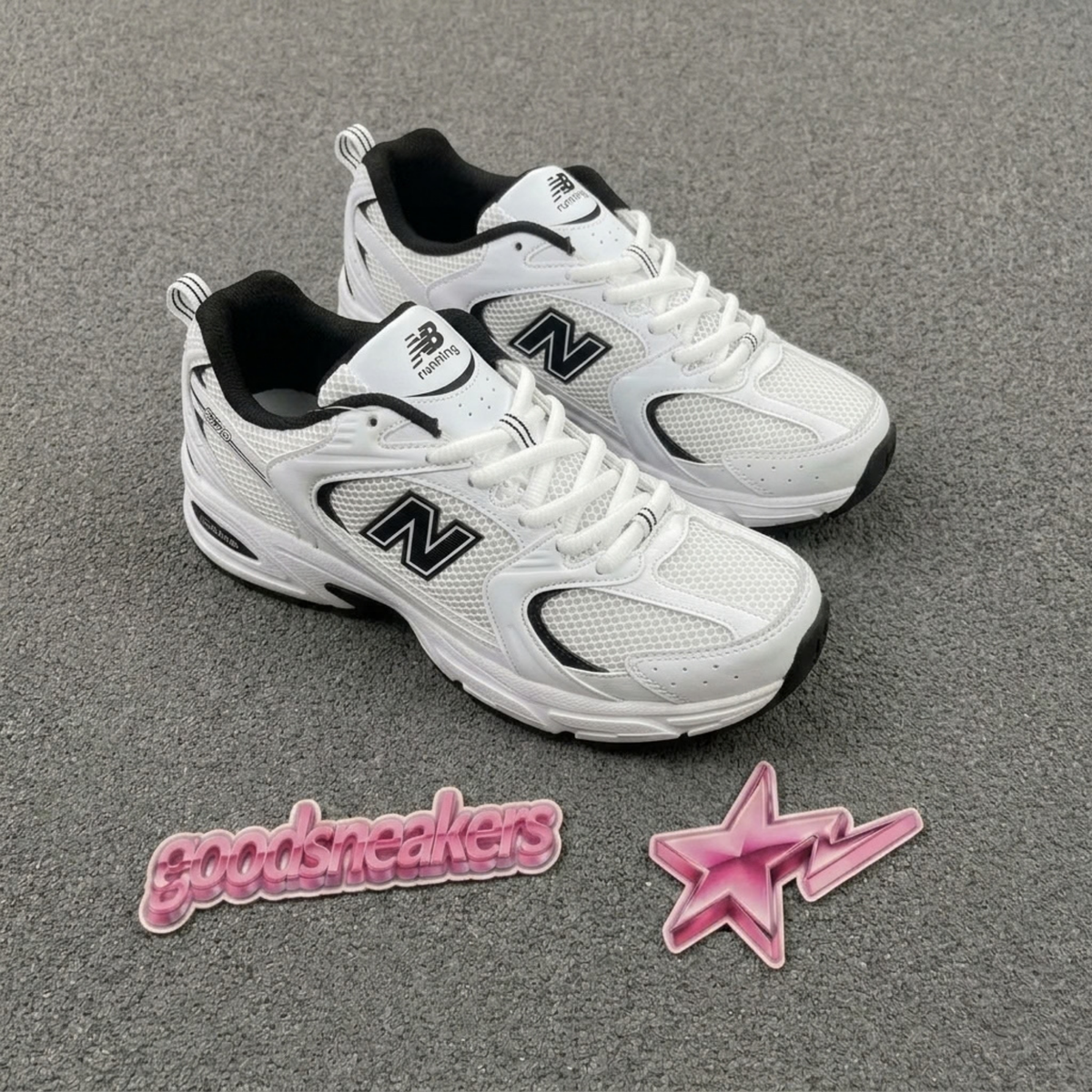 New Balance 530 - White Black