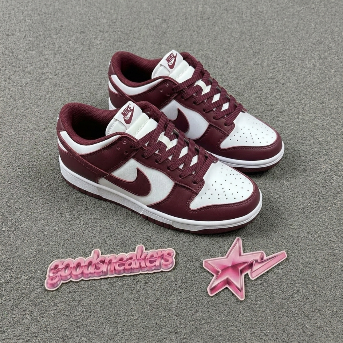 Nike Dunk Low - Bordeaux