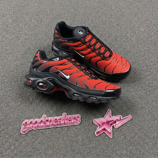 Nike Air Max Plus - Deadpool