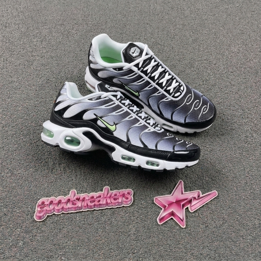 Nike Air Max Plus - Seafoam