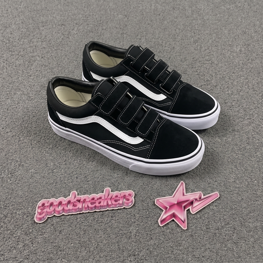 Vans Old Skool V - Black/True White