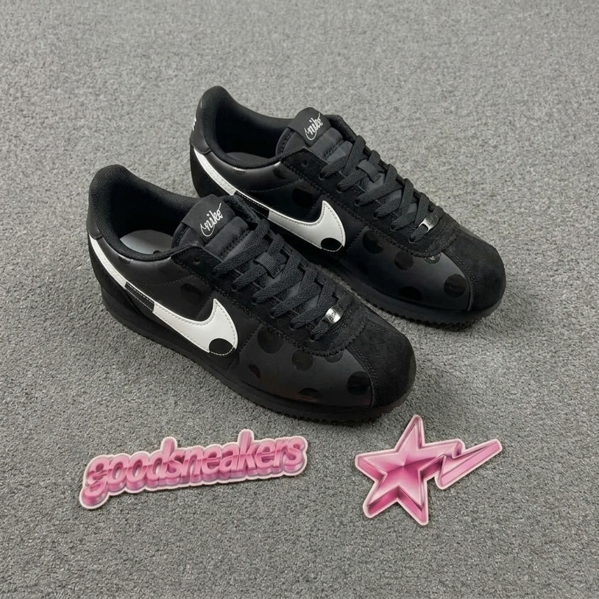 Nike Cortez - Polka Dots Black White