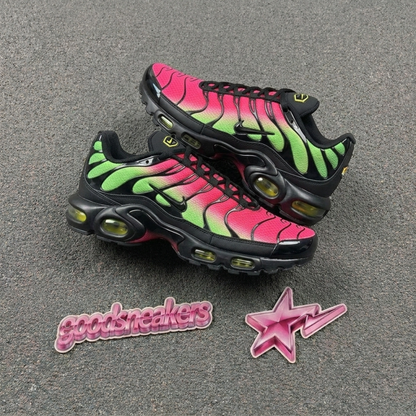 Nike Air Max Plus -  Hyper Pink Volt
