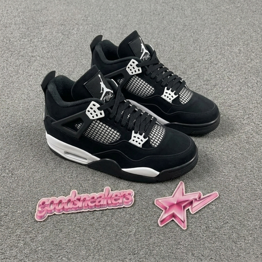 Air Jordan 4 Retro - White Thunder