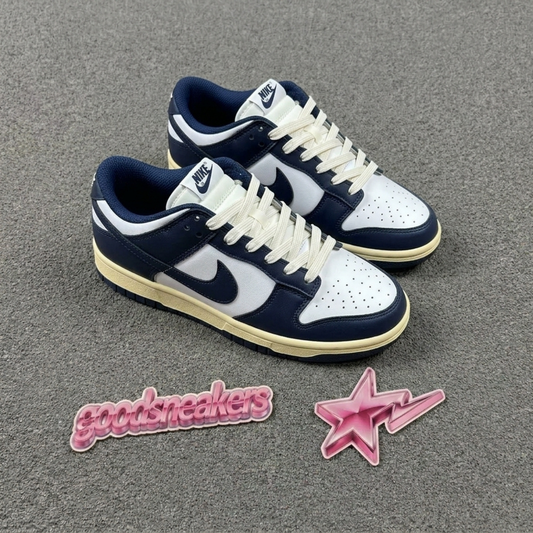 Nike Dunk Low - Vintage Navy