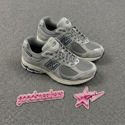 New Balance 2002R - Gore-Tex Castlerock Natural Indigo