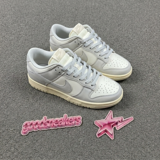 Nike Dunk Low - Light Bone