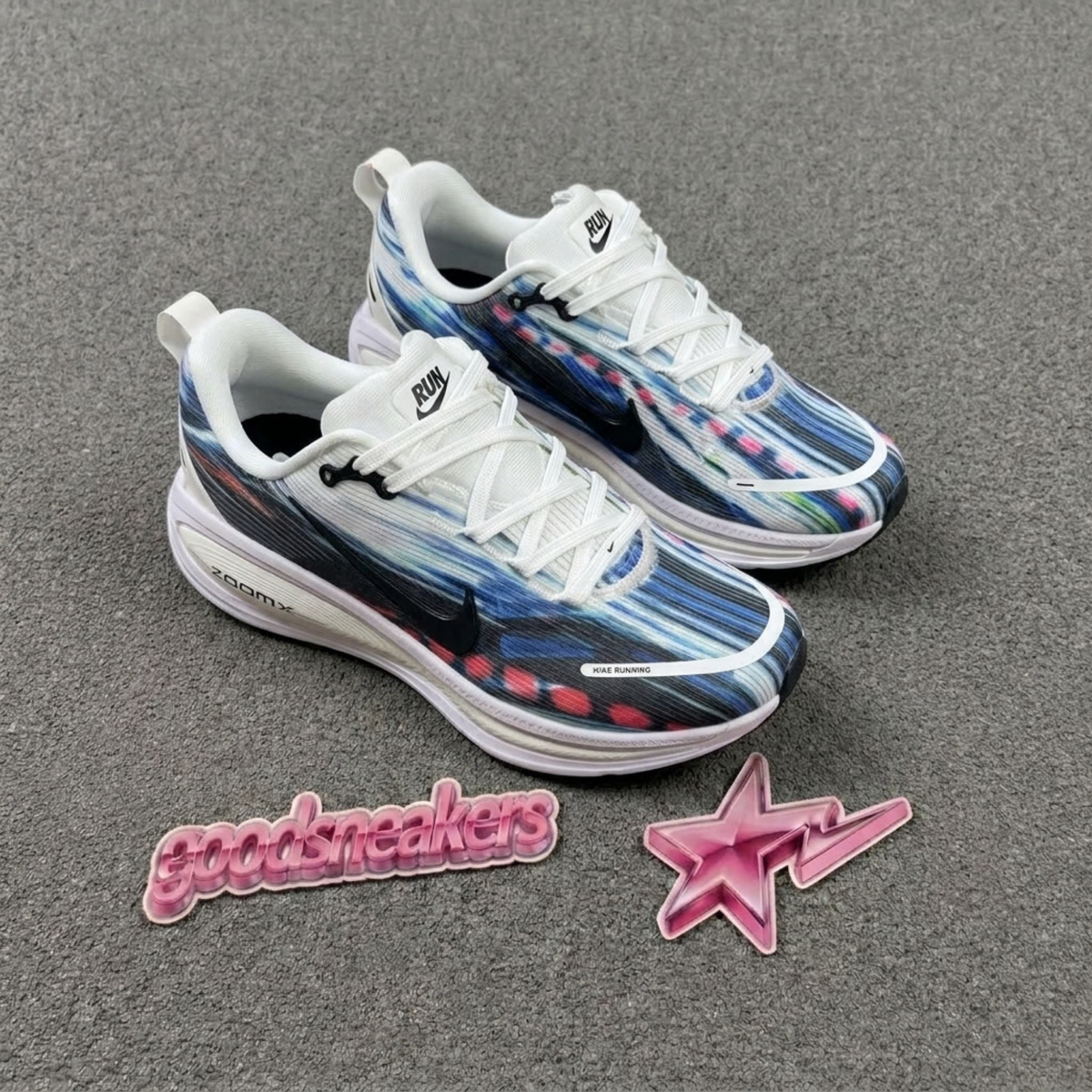 Nike Vomero 18 - Ekiden