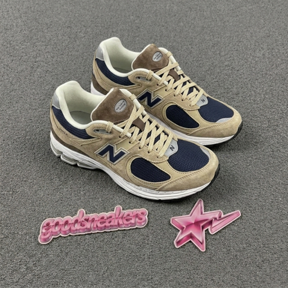 New Balance 2002R - Beige Navy Blue