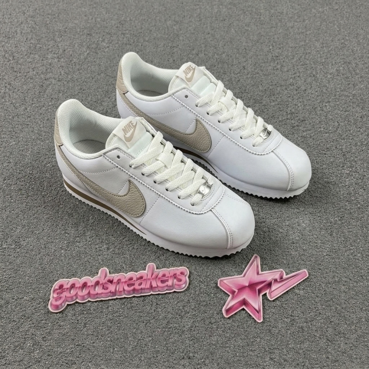 Nike Cortez - White Platinum Violet