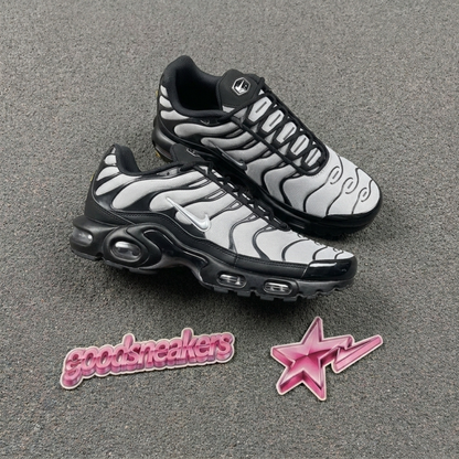 Nike Air Max Plus - Black Vast Grey