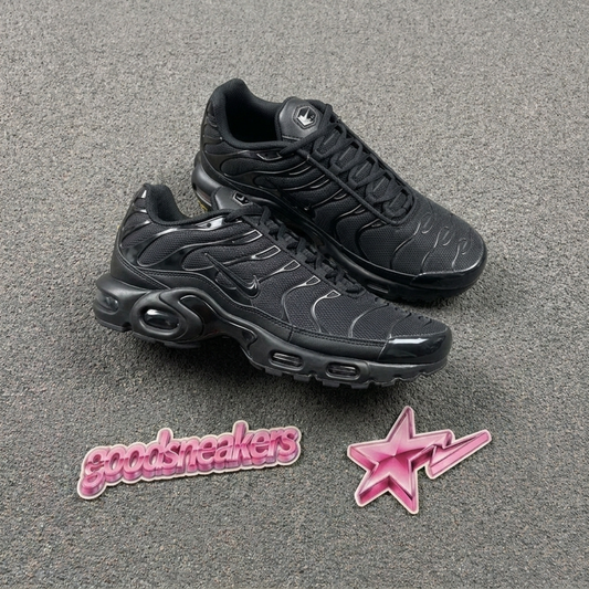 Nike Air Max Plus - Triple Black
