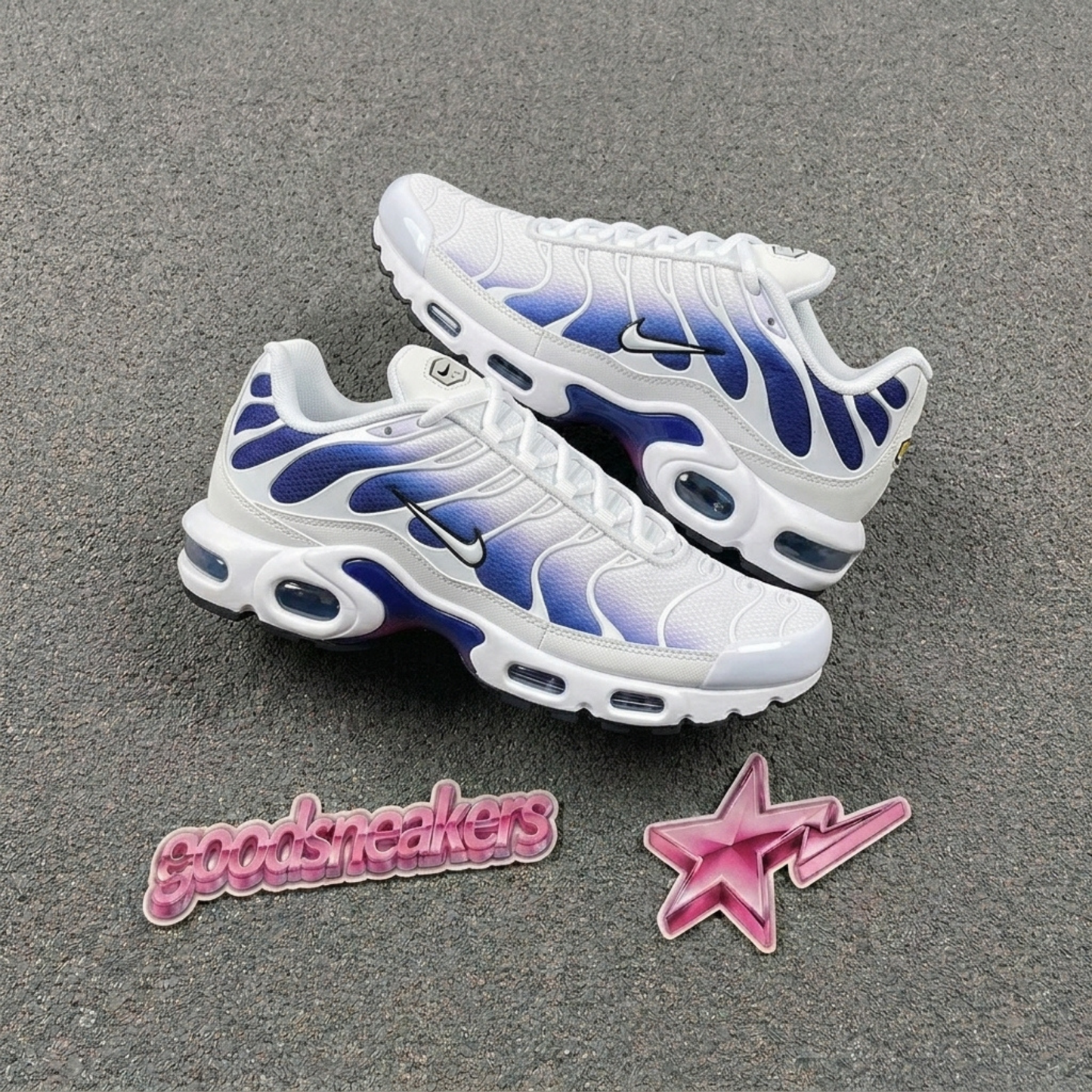Nike Air Max Plus - White Wild Grape