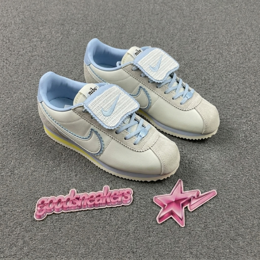 Nike Cortez Wmns - Sail/Soft Yellow/Hydrogen Blue