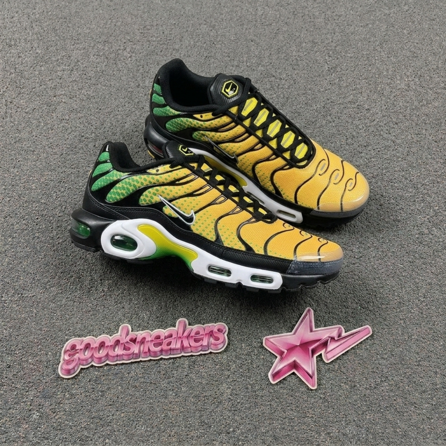 Nike Air Max Plus - Varsity Maize Pine Green