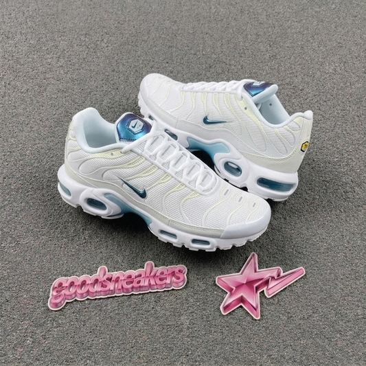 Nike Air Max Plus - White Bright Spruce