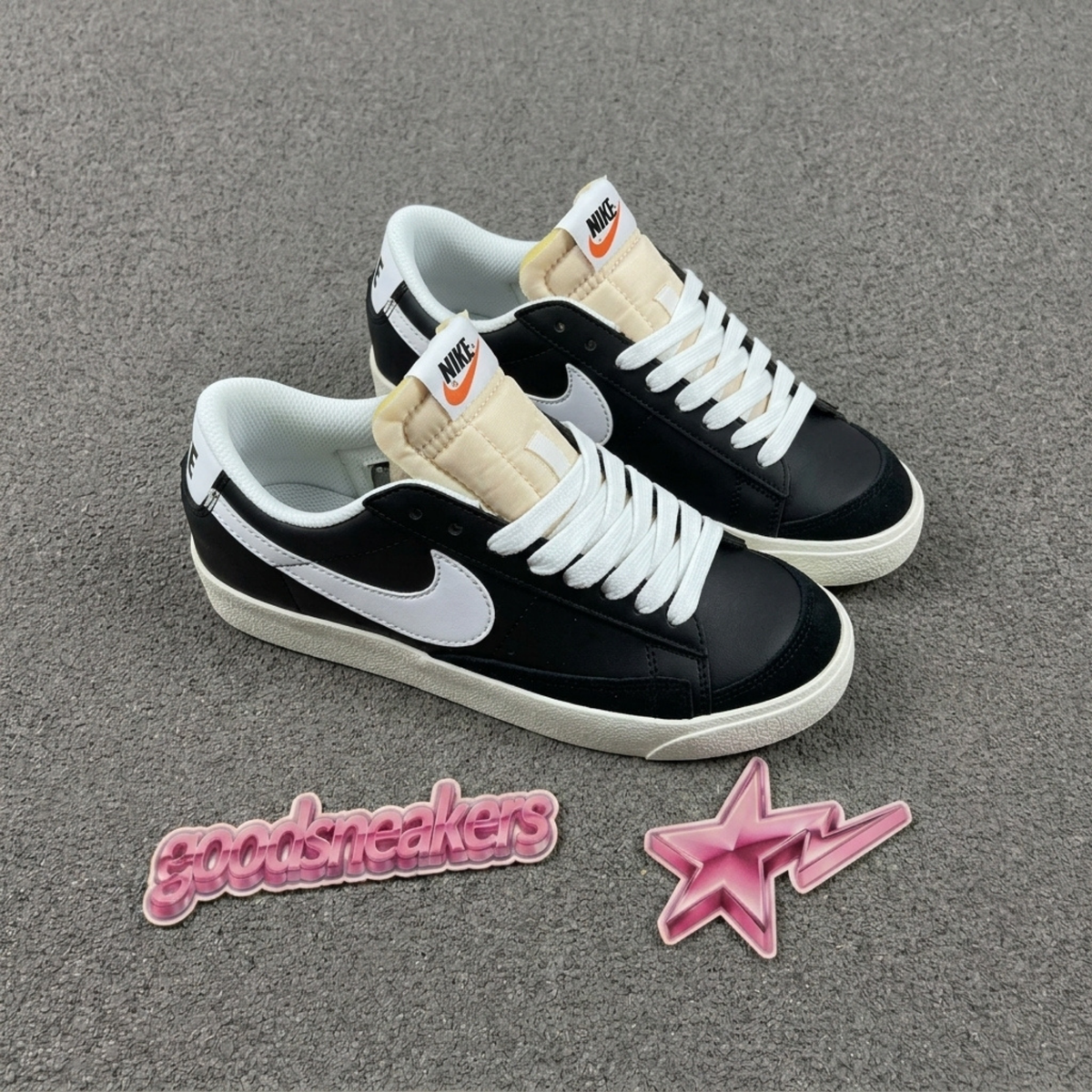 Nike Blazer Low '77  Vintage - Black White