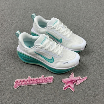 Nike Vomero Plus - White Mint Foam