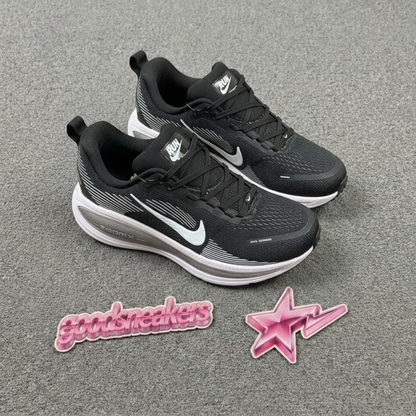 Nike Vomero 18 - Black White