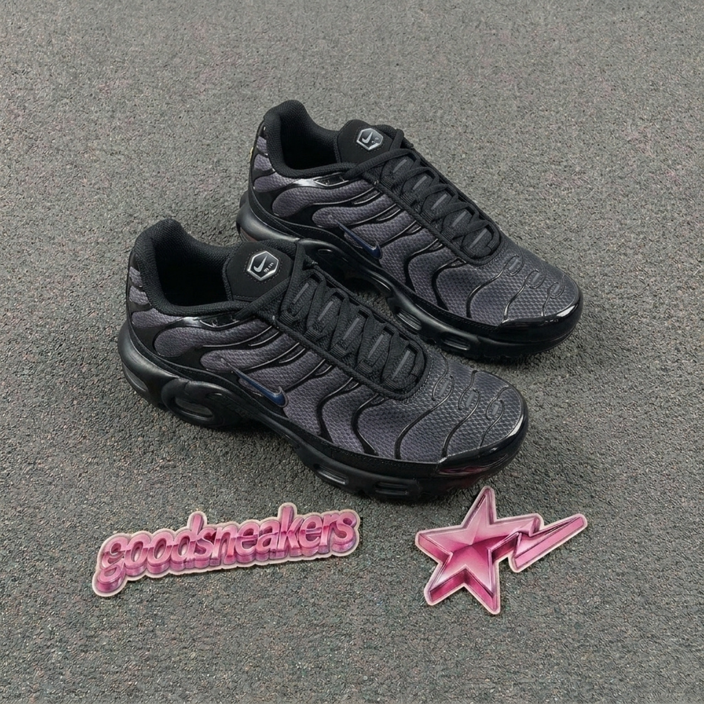 Nike Air Max Plus - Black Diffused Blue