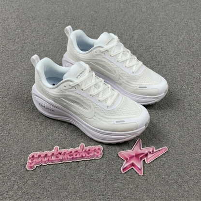 Nike Vomero Plus - Triple White