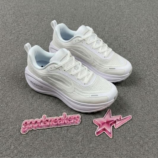 Nike Vomero Plus - Triple White