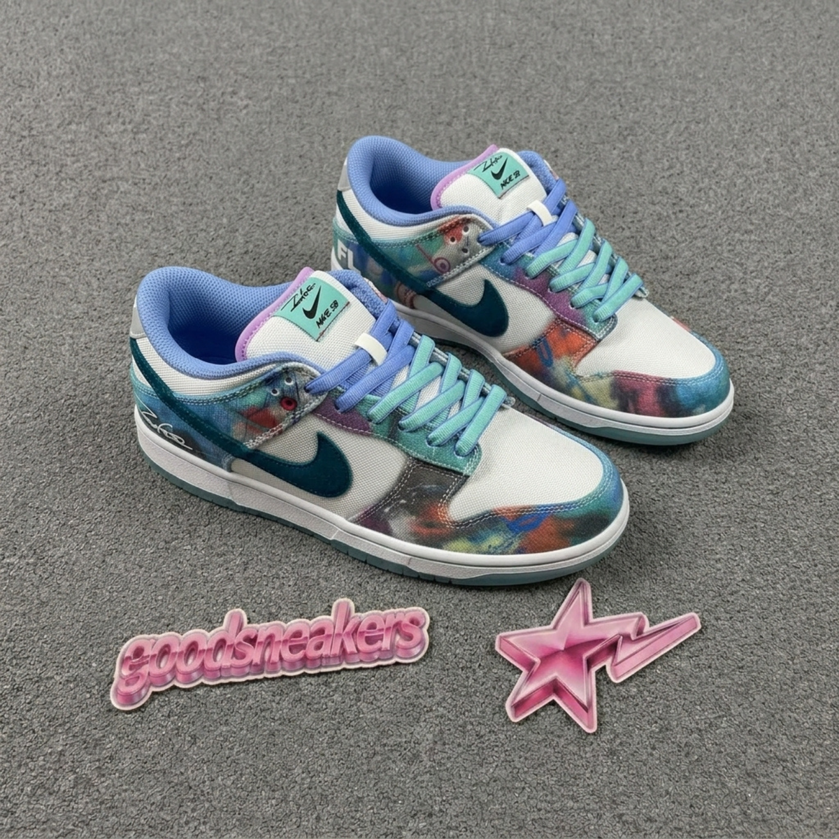 Futura Laboratories X Nike SB Dunk Low - Bleached Aqua