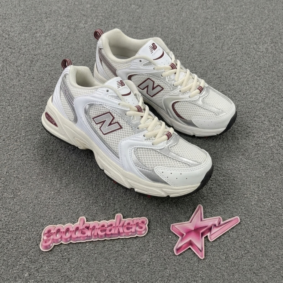 New Balance 530 - Sea Salt Mercury Red