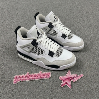 Air Jordan 4 Retro - Military Black