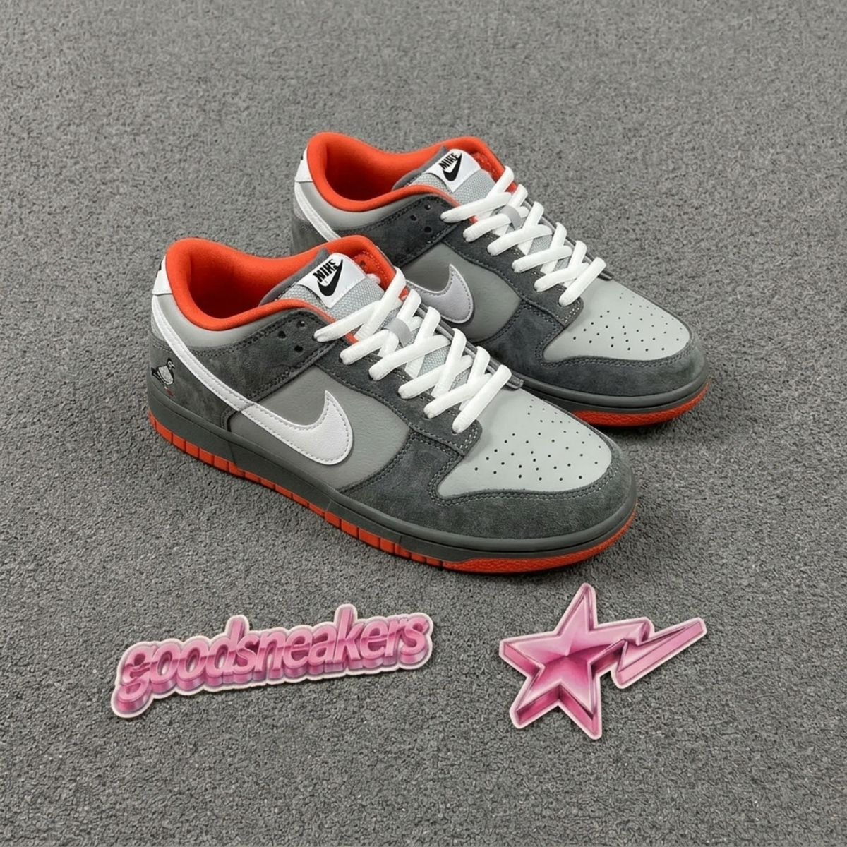 Nike Dunk Low Pro - Staple NYC Pigeon